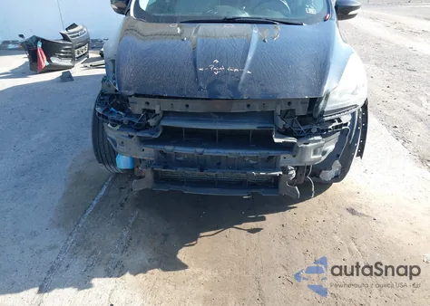 2014 Ford Escape Titanium из США, поврежденный, VIN 1FMCU9J92EUE58167